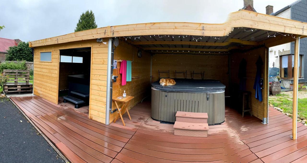 Le Chateau De Frankie Spas-Saunas Grand-Reng Exterior foto