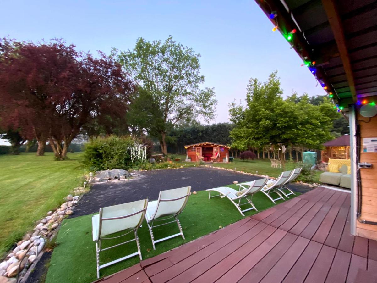 Le Chateau De Frankie Spas-Saunas Grand-Reng Exterior foto