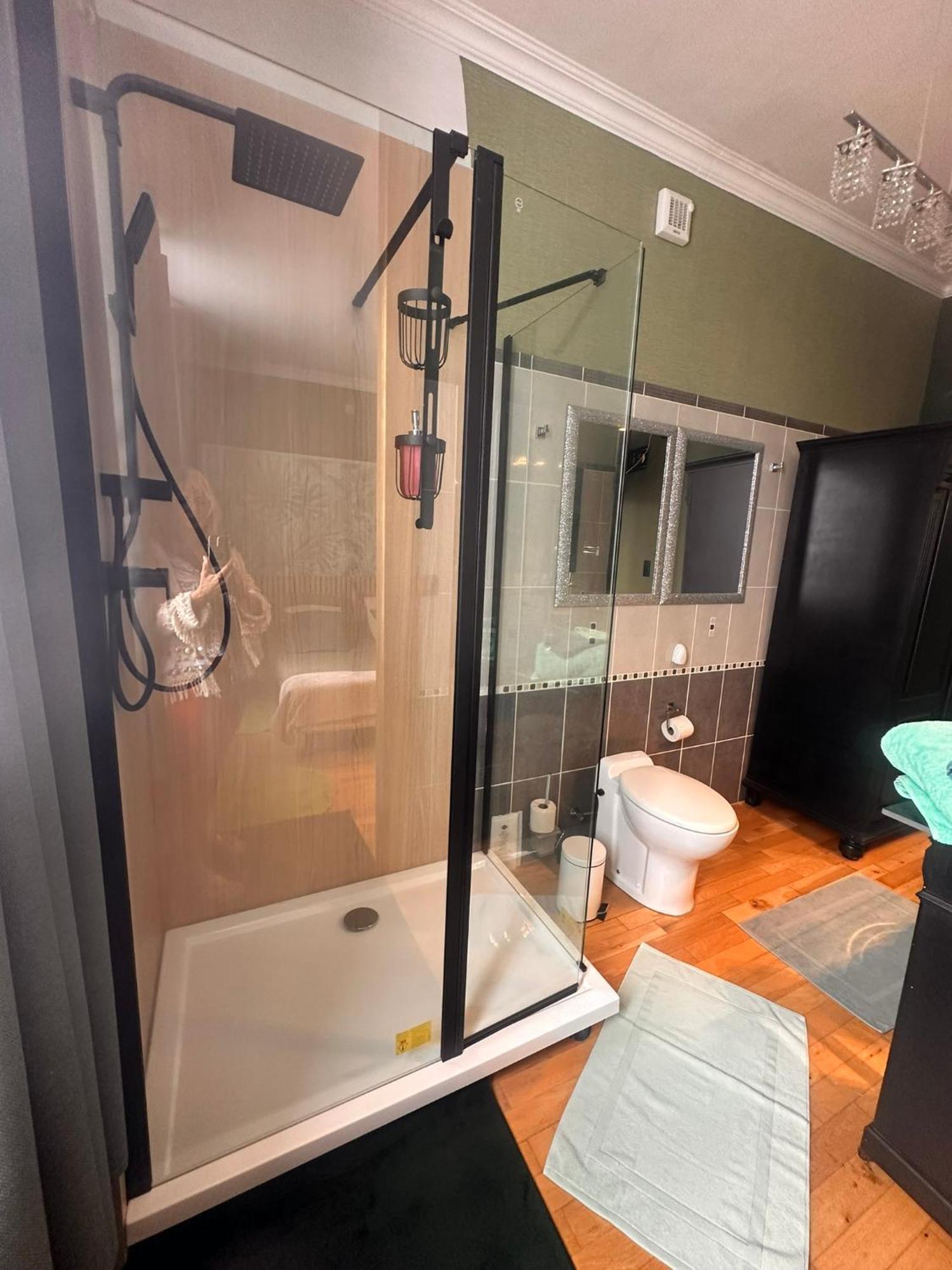 Le Chateau De Frankie Spas-Saunas Grand-Reng Exterior foto
